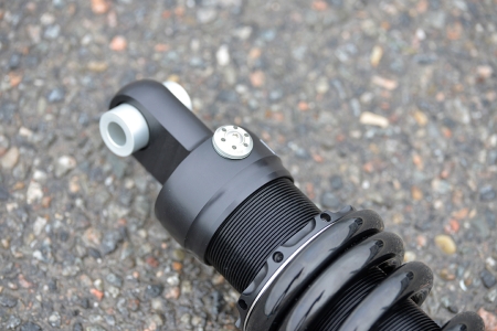 Rear Shock R18