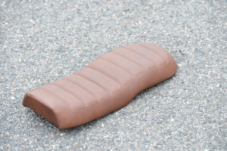 Seat brown, Monolever