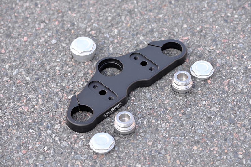 Top Yoke, Monolever