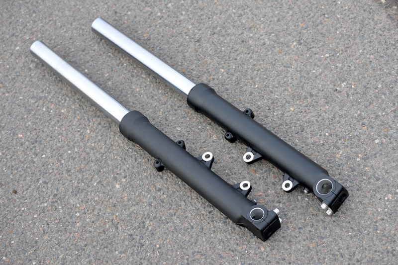 Complete Front Fork Overhauling & Rebuilt