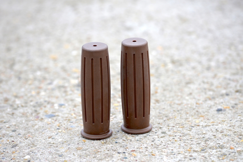 Vintage Rubber Grips,brown
