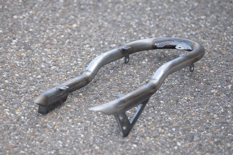 Rear Frame Paralever in black