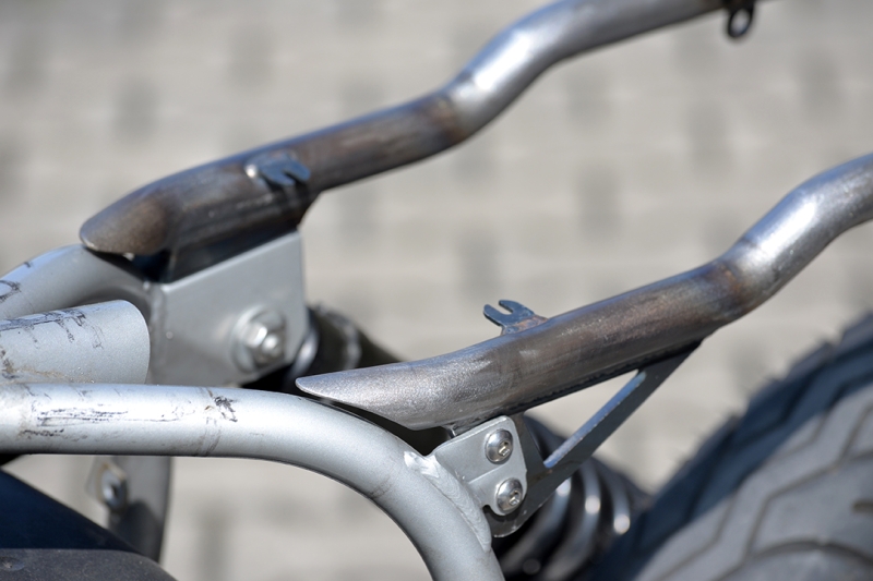 Rear Frame Paralever in black