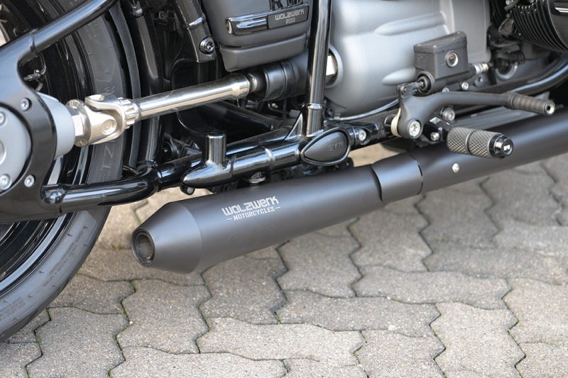 Auspuffanlage R18, schwarz