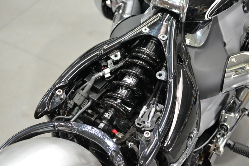 Rear Shock R18