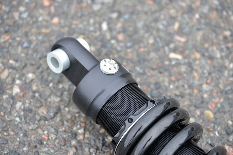 Rear Shock R18