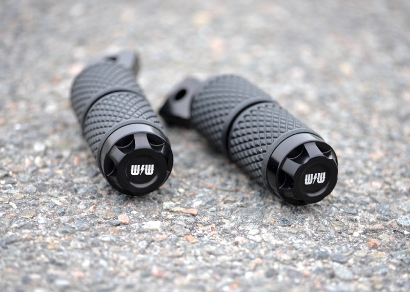 Foot Peg Kit R18