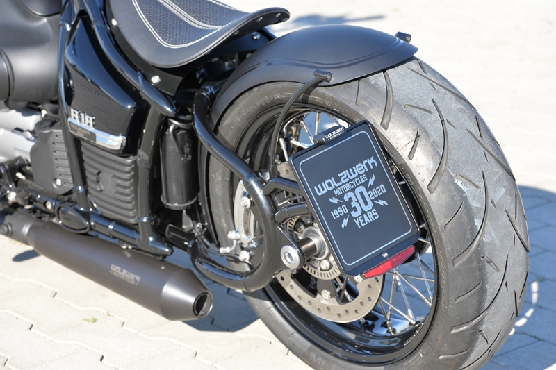 Side Mount License Plate R18